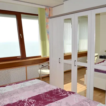 Buesumer Hochhaus Jacqueline * Büsum